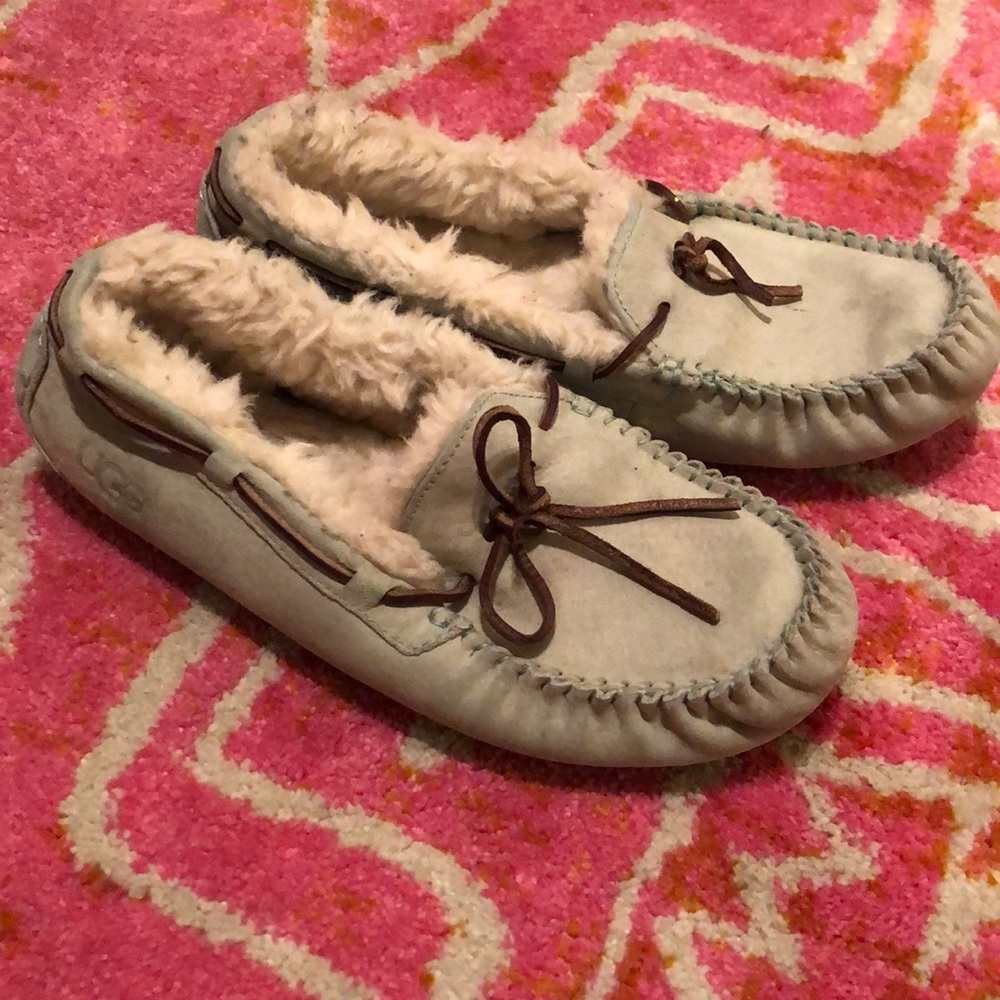 GUC UGG Mint Shearling Moccasins